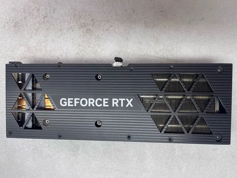مبرد المبرد الأصلي لبطاقة الفيديو الرسومية RTX4070ti مع لوحة خلفية #2