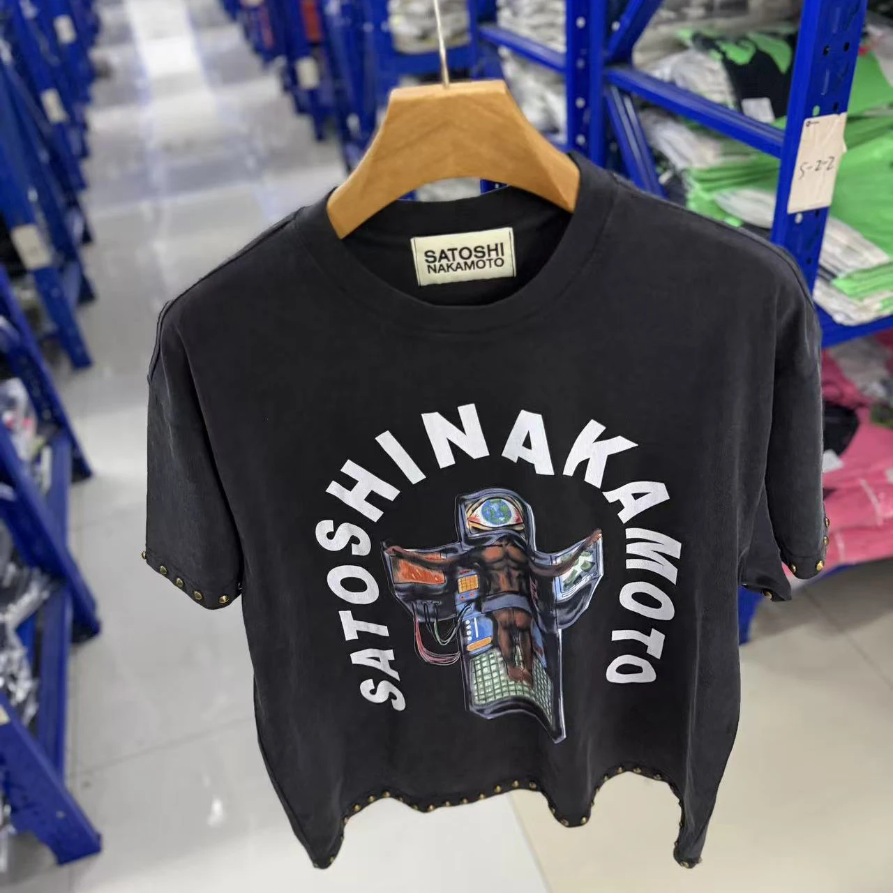 26SS Men's Vintage SATOSHI Print T-shirt Studded Logo Retro Loose High Quality Cotton Harajuku Style Streetwear Short Sleeve