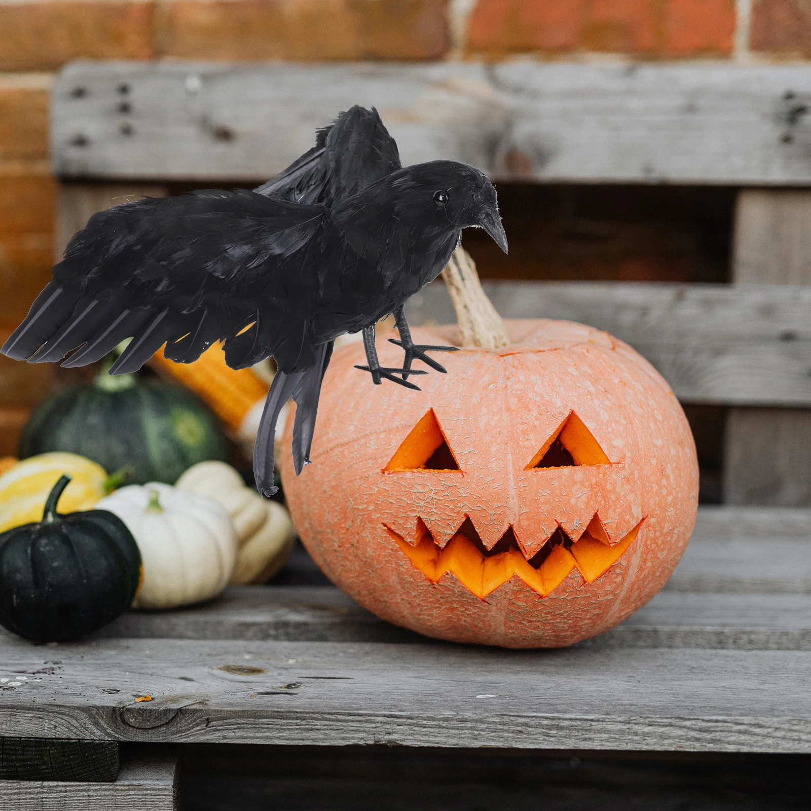 

Artificial Crow Statue Decoration Halloween Theme Home Outdoor Simulated Lifelike Modeling True Material Unique