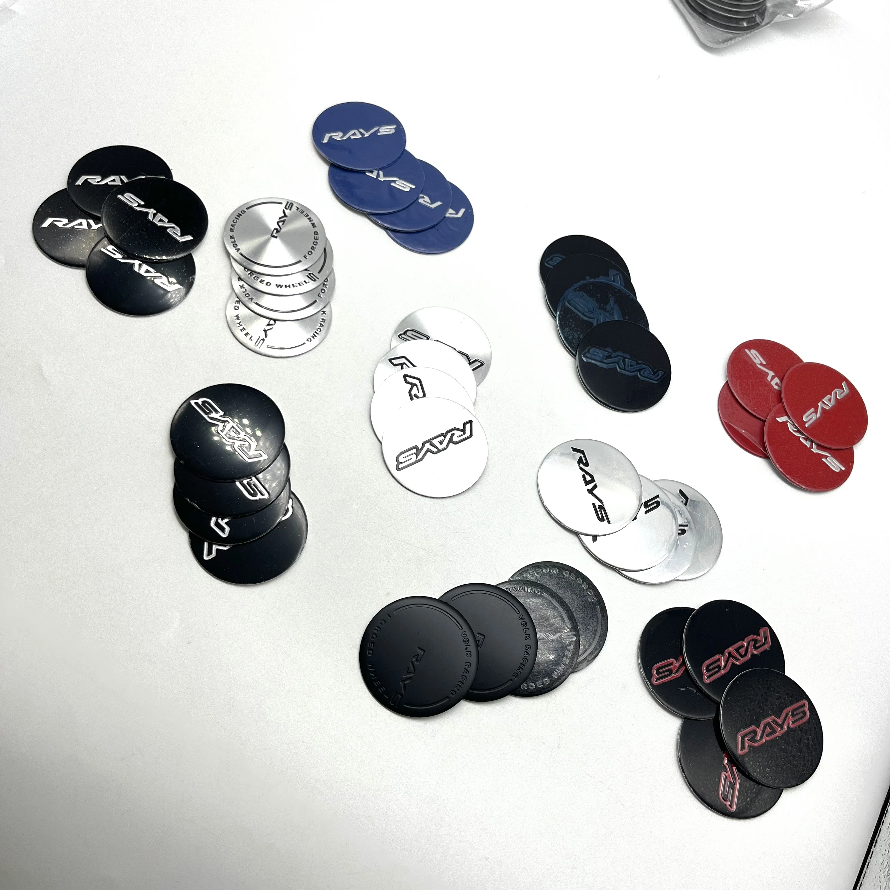 4pcs/Lot 45mm 50mm 3D Universal Car Wheel Center Hub Cap Sticker RAYS Racing Badge Emblem Sticker Car Styling Auto Accessories