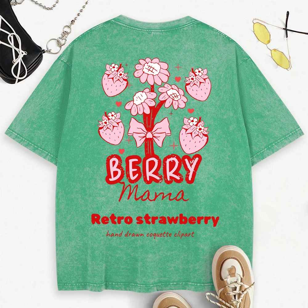 

Berry Mama Retro Stawberry Pattern Female Washed T Shirts Hip Hop Breathable T-Shirt Trendy Cotton Clothes Casual Loose Top