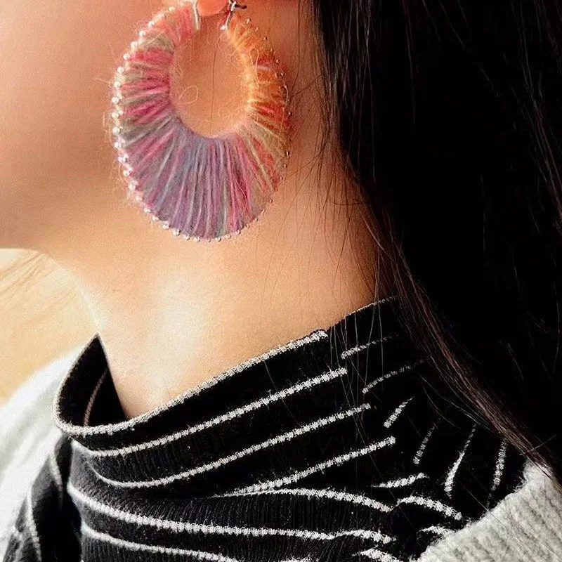 Autumn and Winter Atmosphere Colorful Dyed Yarn Woven Earrings for Women's Morandi Color Fashion Exquisite All-match Earrings
