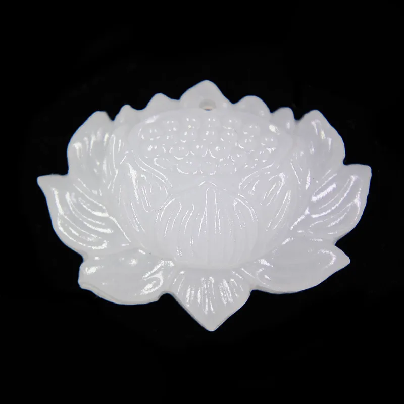 

Natural Chinese White Hand Carved Lotus Pendant Fashion Boutique Jewelry Men and Women Necklace Popular Gift
