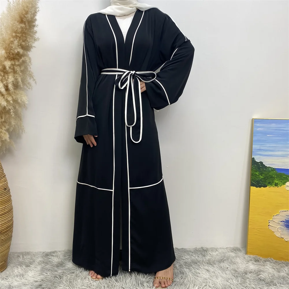 Middle East Dubai Muslim women fashion women\'s dress Arab Turkey contrast color striped cardigan Islamic hot cardigan robe