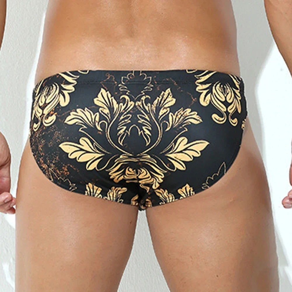 ملابس داخلية بيكيني منخفضة الخصر 10 مادة سباندكس 90 نسيج بولياميد النمط الكلاسيكي ملابس سباحة مريحة للرجال #4