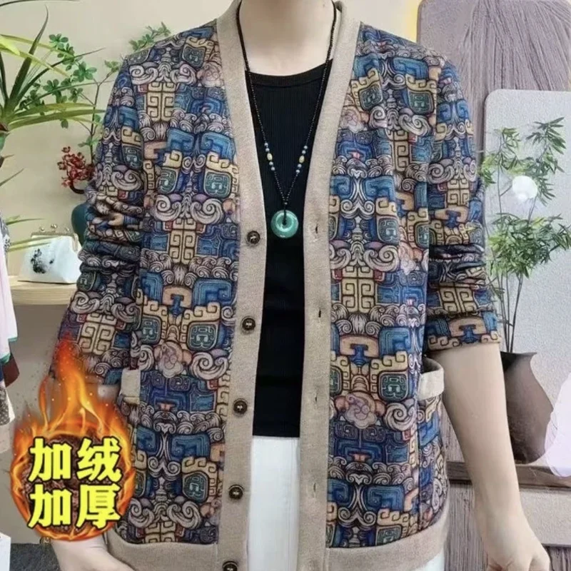 

Mom's Autumn Winter New Plush Thickened Knitted Cardigan Fashionable Middle-aged and Elderly Casual Tops Long-sleeved Jacket