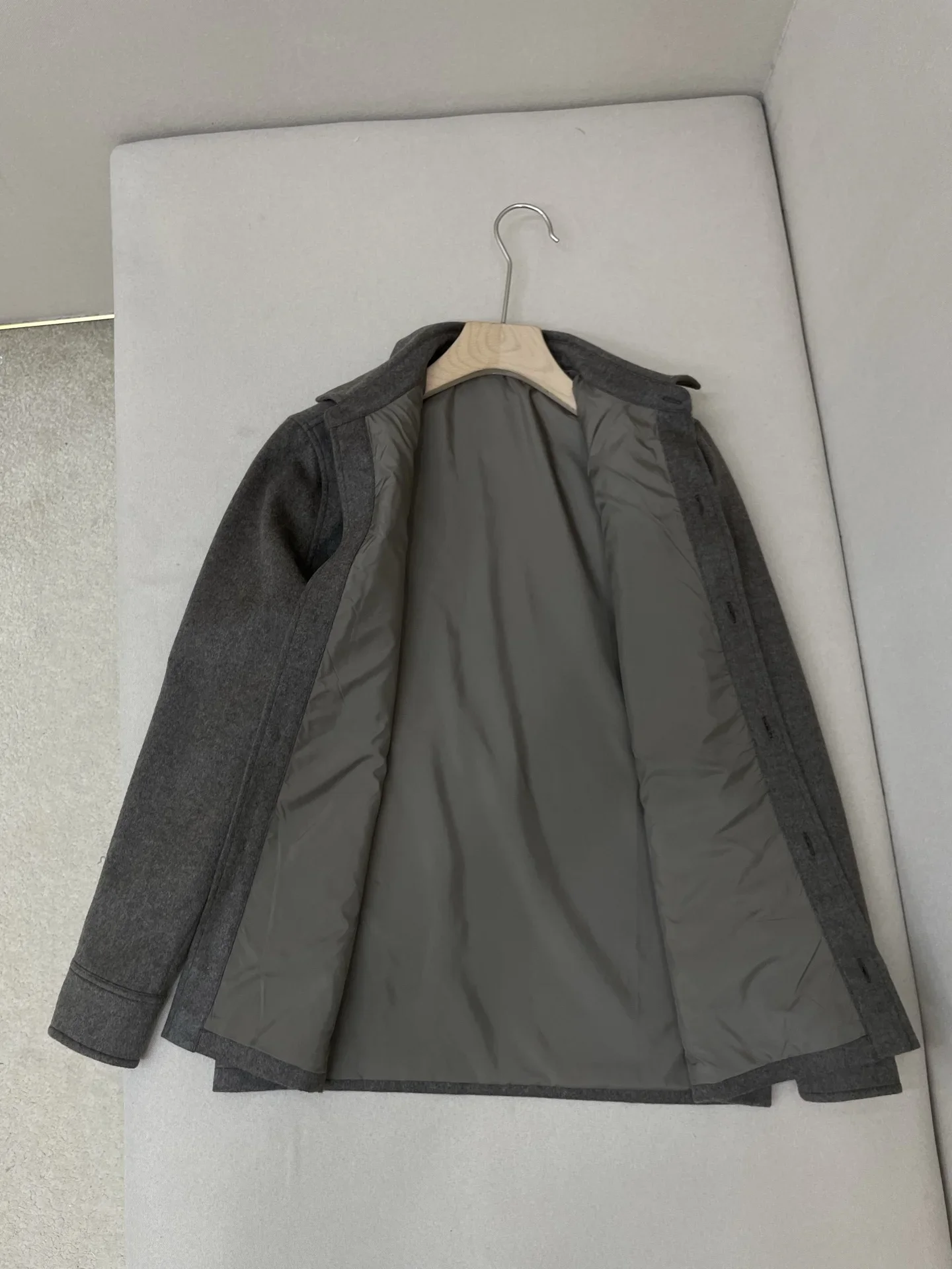 قميص إيطالي 25aw طية صدر السترة من الصوف سترة المال القديم