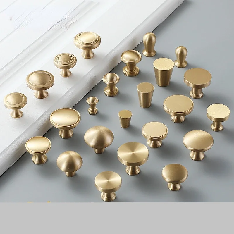 Brass Furniture Handles for Cabinets and Drawers Golden Bright Round Brushed Nordic Luxury Wardrobe Dresser Pull Door Knobs