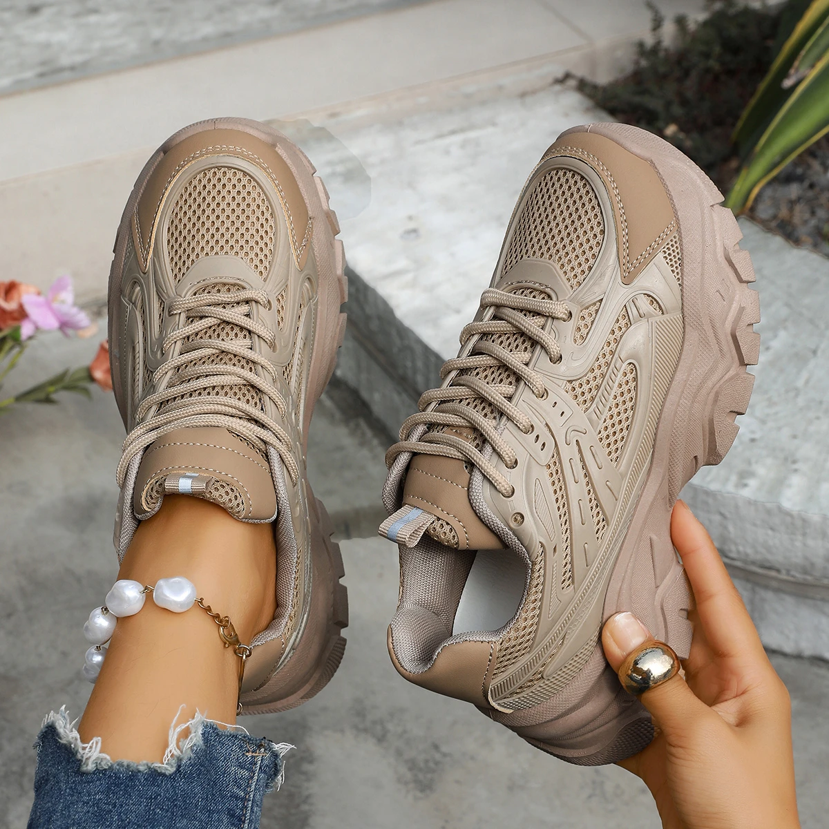 Primavera y otoño con cordones elegantes punta redonda zapatos deportivos y de ocio sexis Venta caliente de moda nuevos zapatos cómodos para mujer