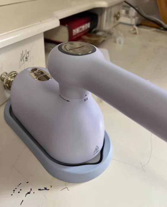 

Портативный ручной отпариватель Haier 220 В, мини-утюг для домашнего использования, новая модель переменного тока