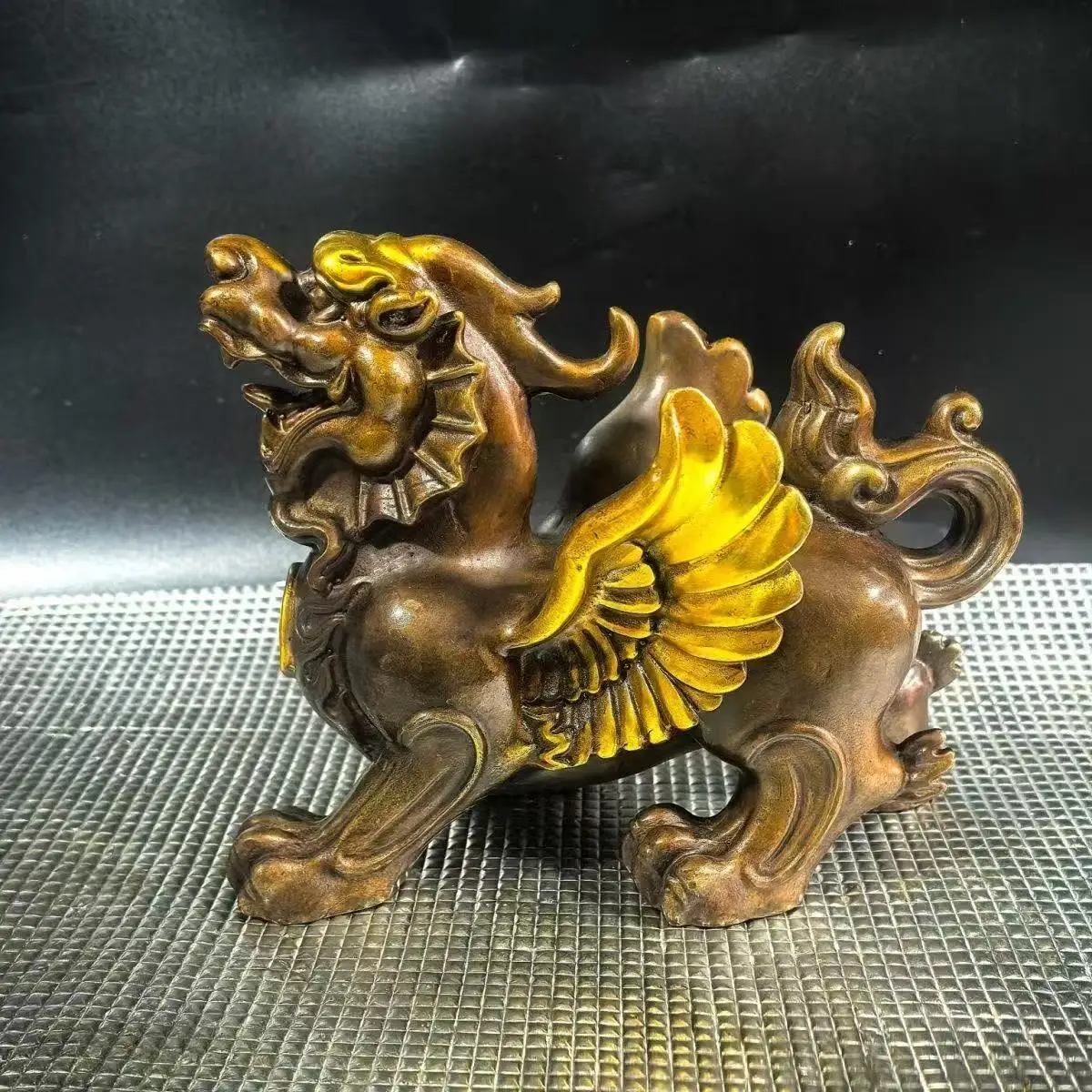 Old Chinese Gilt flowers brass mythical wild animal statue,Flying,Free shipping