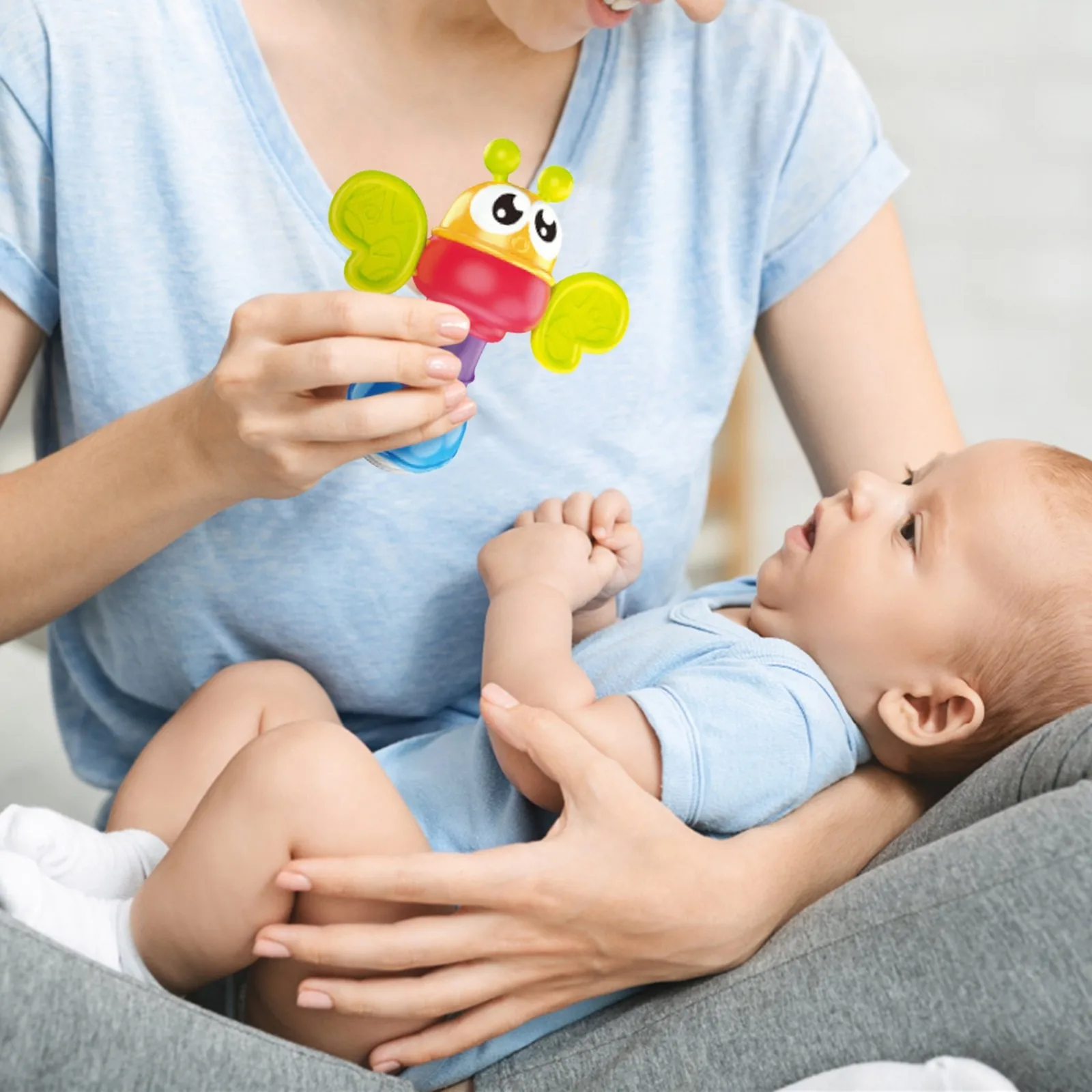 高品質な子供向けインタラクティブな噛むおもちゃ、ガラガラ、なだめるおもちゃ、ベビーラトルセット、ひねるベルおもちゃ、ホリデーギフトに最適