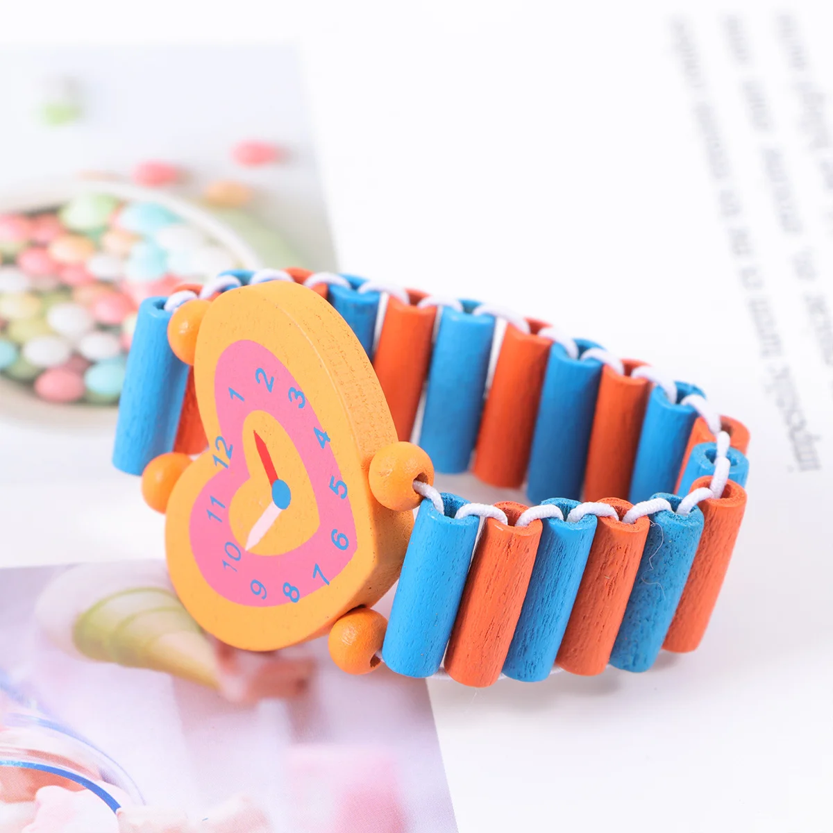 Montre-bracelet en bois pour enfants, 5 pièces, jouets, Design de dessin animé, bande extensible, cadeaux de fête d'anniversaire pour enfants