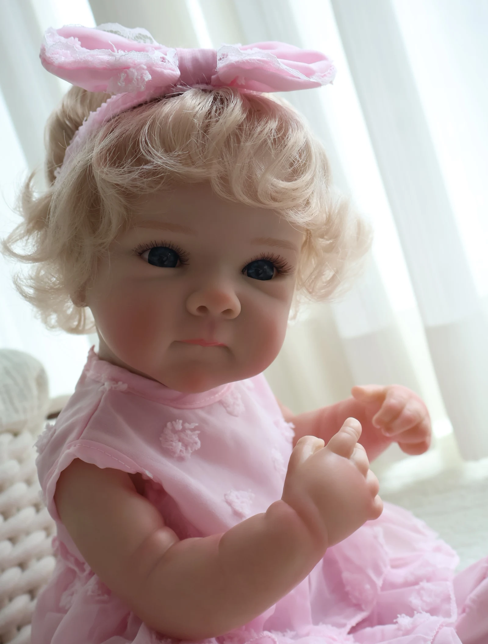 Re46Cm birth Doll Pink Dress Beettie High Quality Soft Vinyl 3D Skin Doll Cute Children's Gift Toy