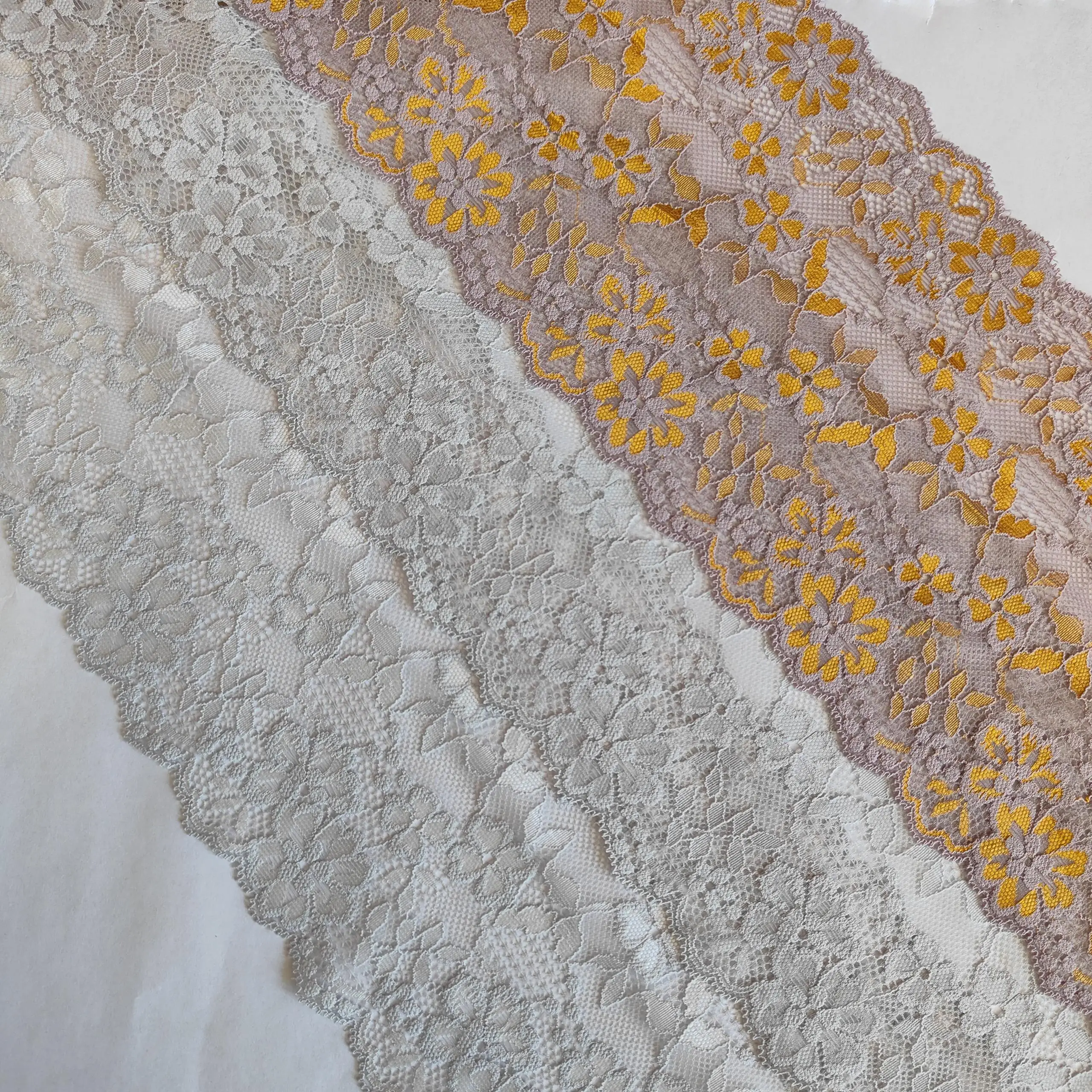 YE1011 40-3 13,4 cm kant trim voor ondergoed, HOT Katoen Geborduurde Witte Bloem Kant Stof Dubai Brede Naaien DIY Trim Weddin