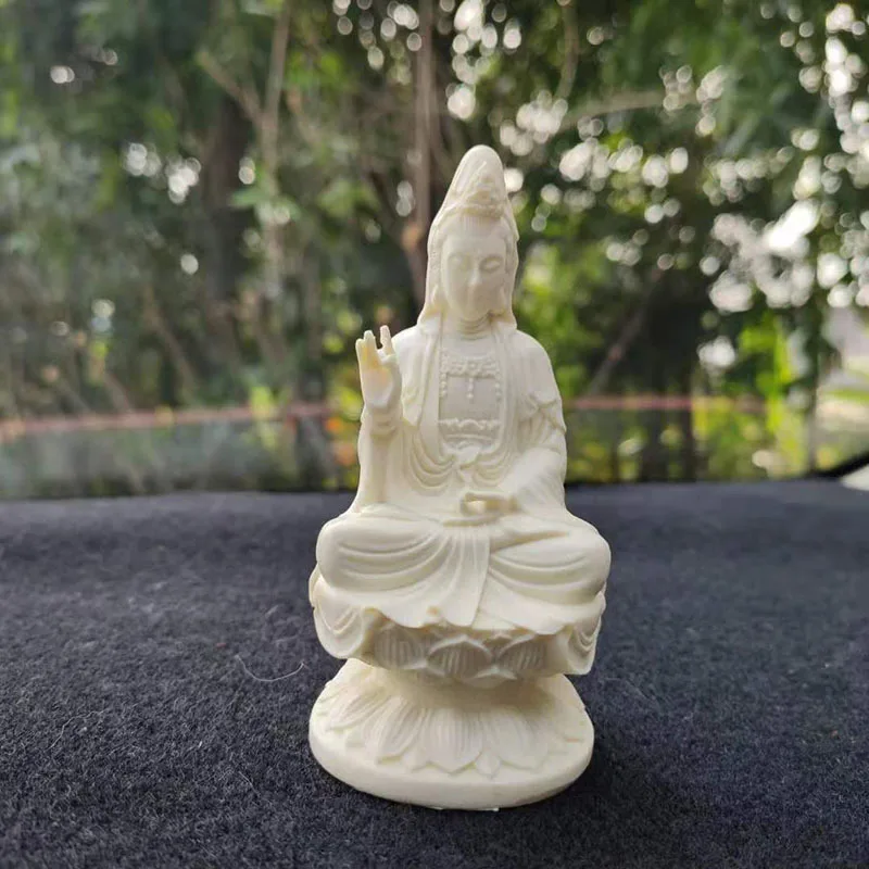 

Ivory Nut Guanyin Bodhisattva Ornaments Carved Buddha Statue Car Home Ornaments Creative Craft Gift Gift Box