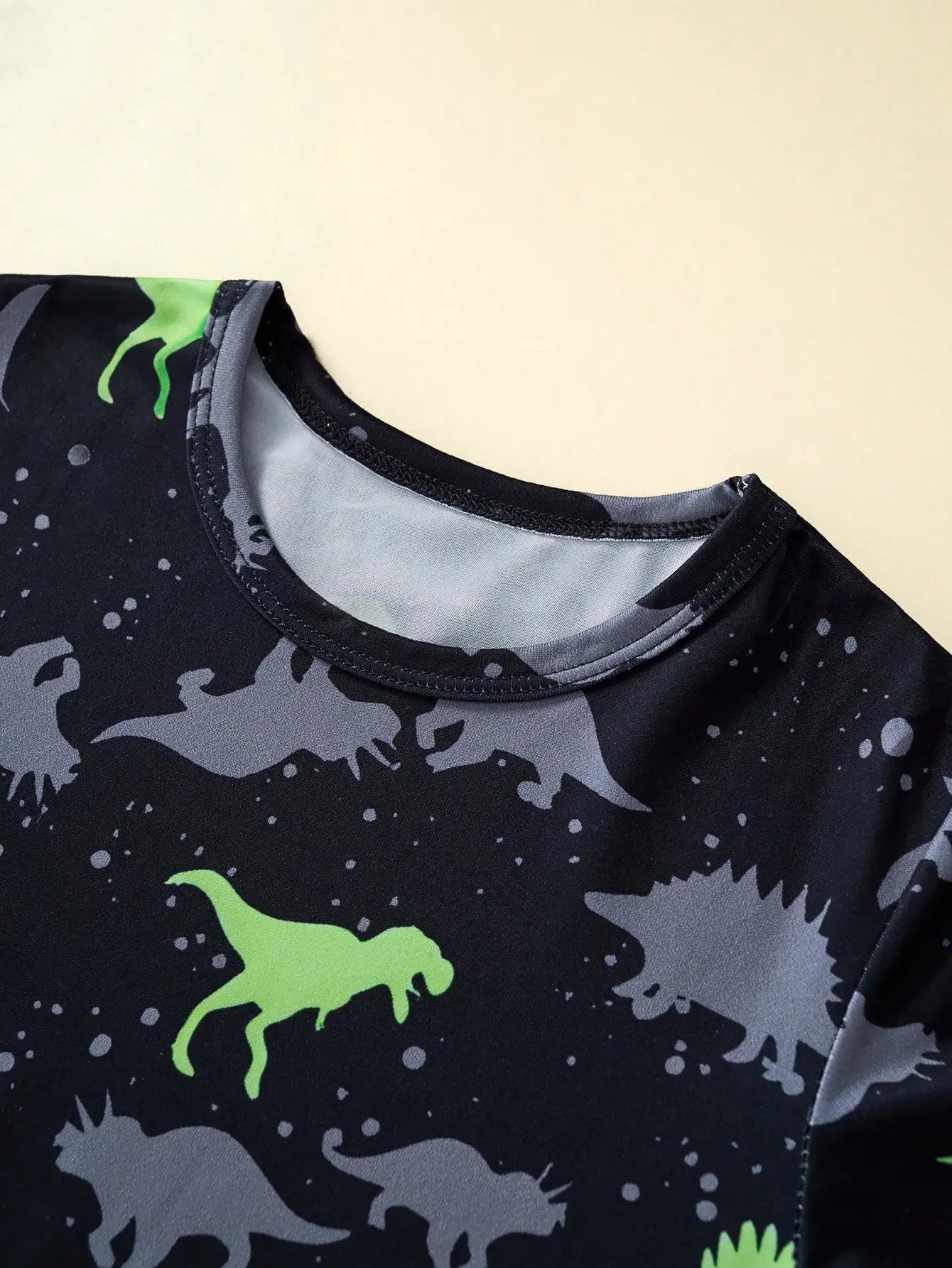 Young Boy Casual Summer Outfit, Cartoon Dinosaur Printed Fluorescent Short Sleeve T-Shirt And Shorts