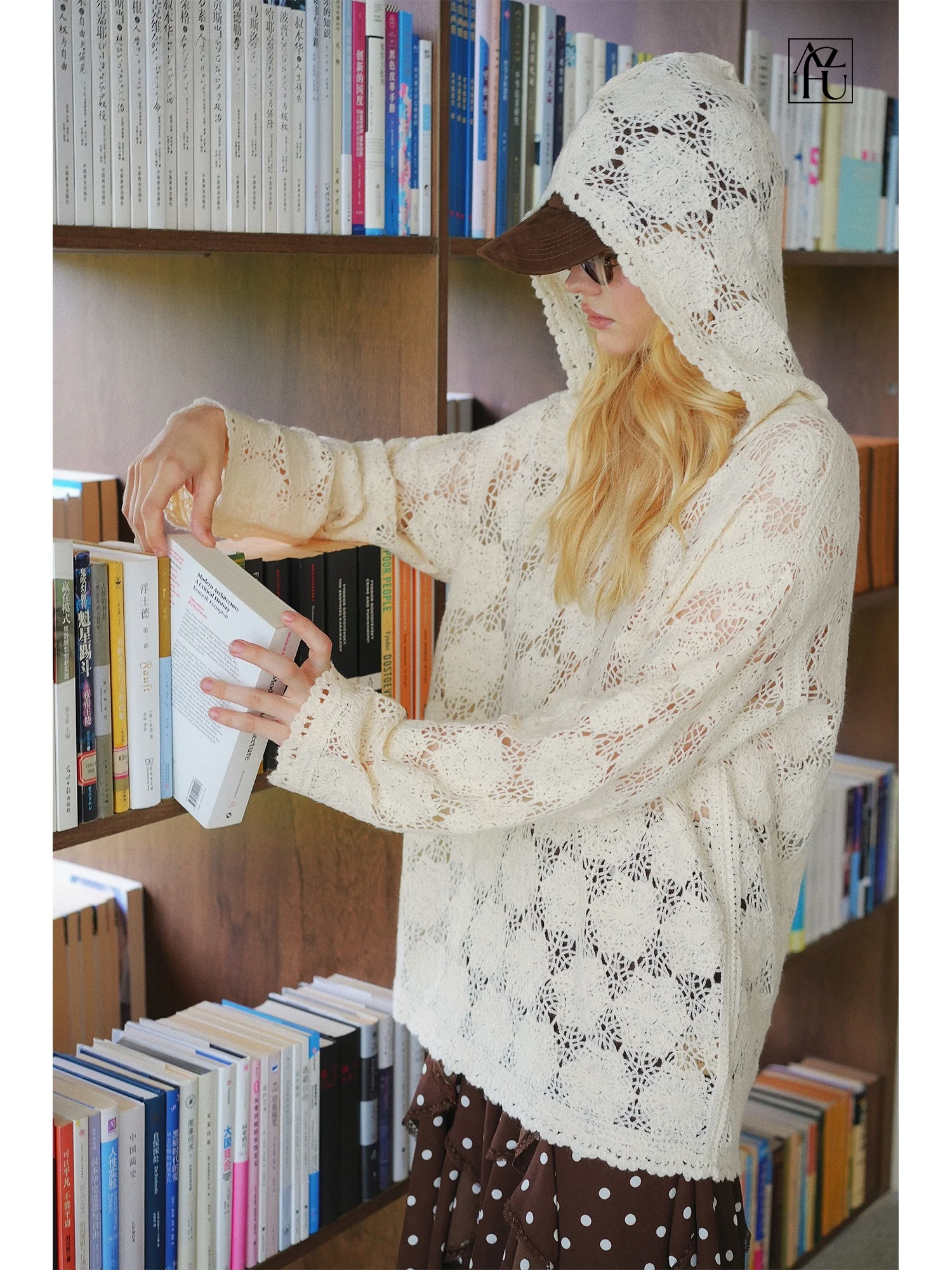 

AZHU Heavyweight Early Autumn Handmade Hooked Flower Wool Hatl Hooded Sweater Women's Long Sve Top French Sle Knitted...