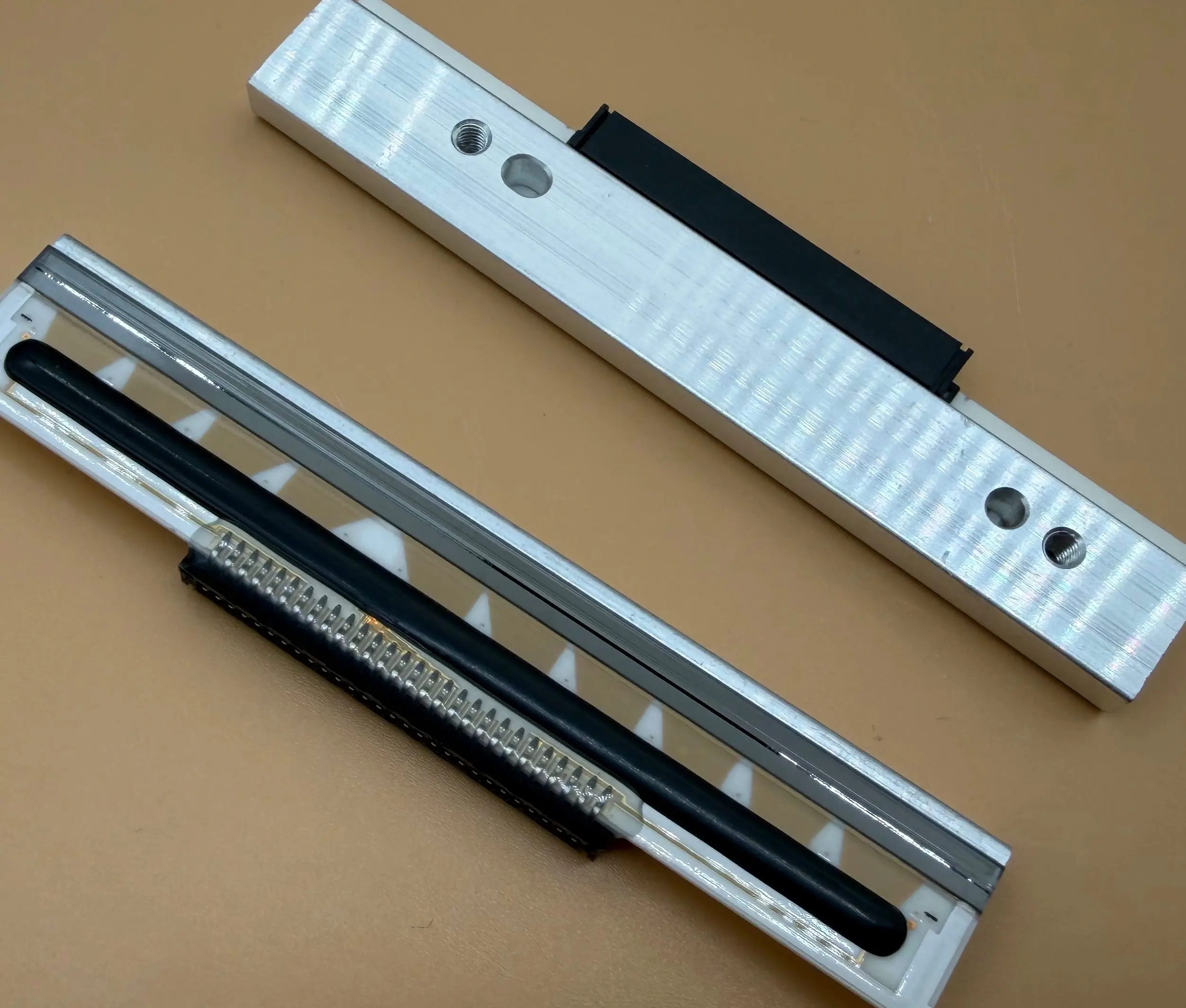 

Printhead 4610-1NR For IBM 4610-1NR Label Printer Printhead Receipt Thermal Printhead Bar code print head IBM 4610 Thermal