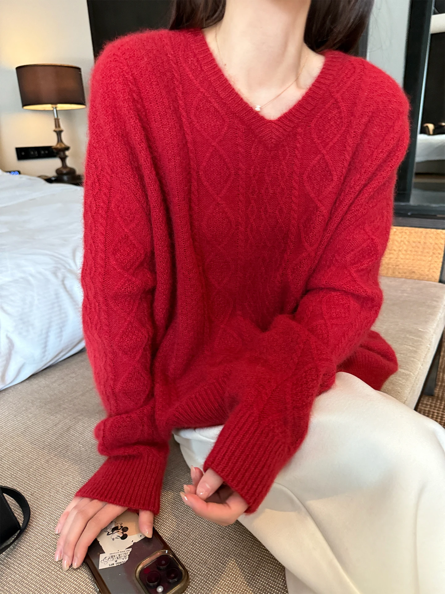 

Soft Wool Camere Twist Sweater for Women Casual Loose Fit V-Ne Long Sve Thiened Winter Faion Here Yaya op