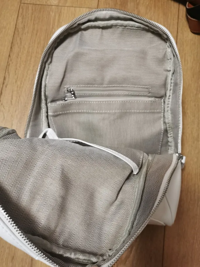 Zency Damen-Rucksack aus 100% Echtleder, Modischer Bronze-Rucksack mit Großer Kapazität und Vielen Taschen, Einfacher Tagesrucksack für die Arbeit – Detail 4