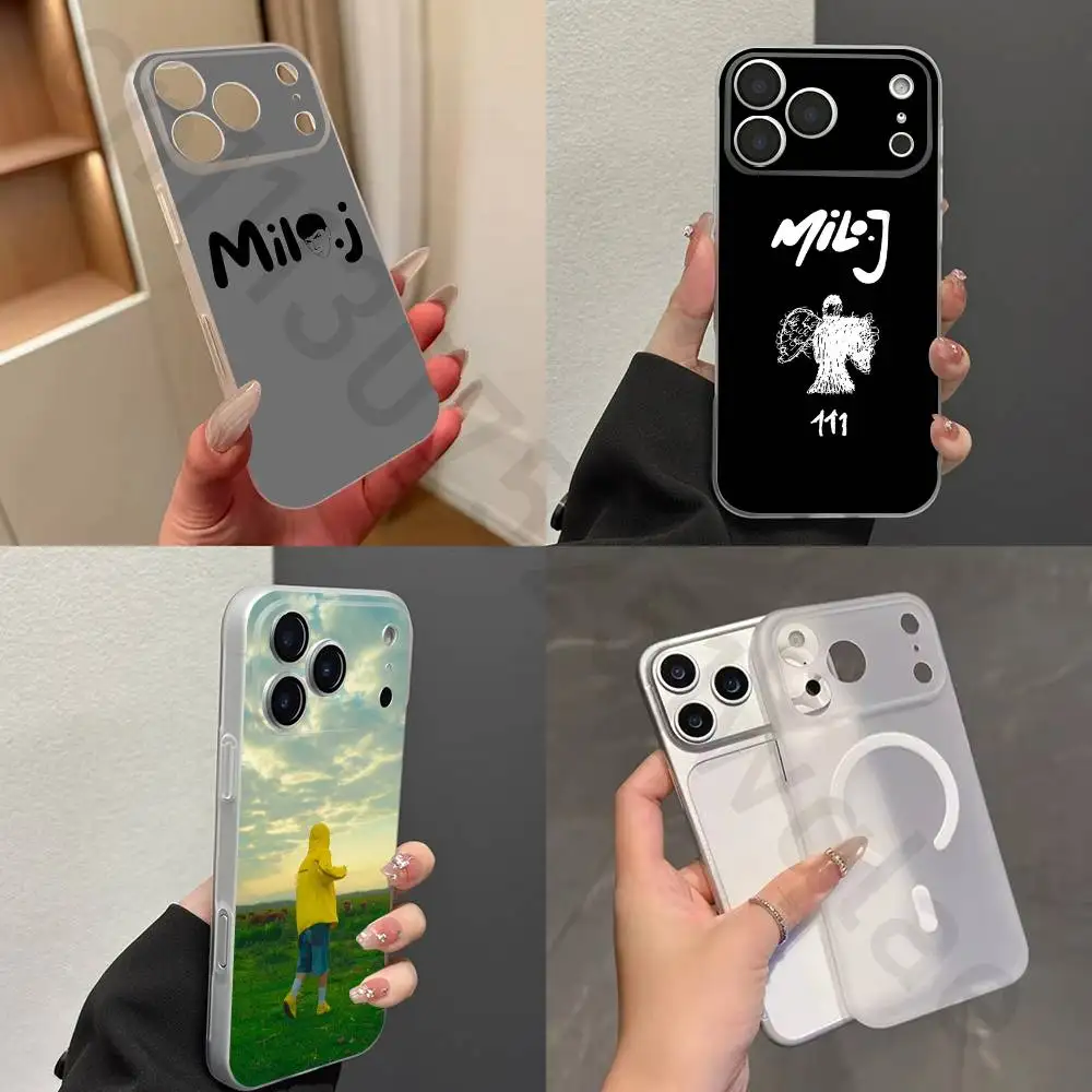 

M-Milo J 111 Singer Strong Magnetic For Magsafe Case For iPhone 17 Air 16 15 Pro Max Plus Transparent Matte