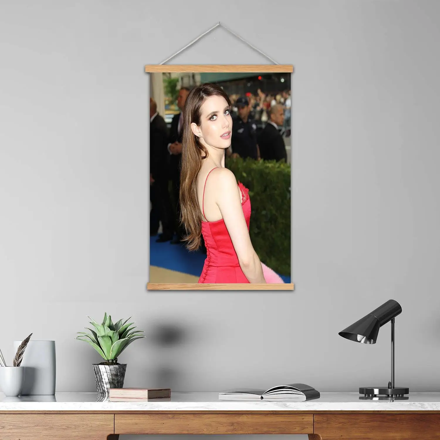 إيما روبرتس مؤطرة جدار اللوحة قماش ملصق فني، جدار الفن الحديث الأسرة ديكور غرفة نوم الملصقات، اللوحة الزخرفية