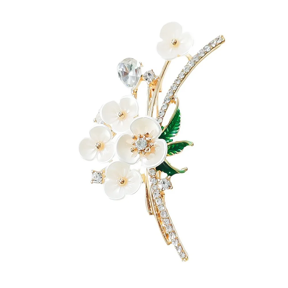New Fashion Shell Pearl Flower Brooches For Women Exquisite Enamel Flower Brooch Elegant Clothing Pin Wedding Party Jewelry Gift