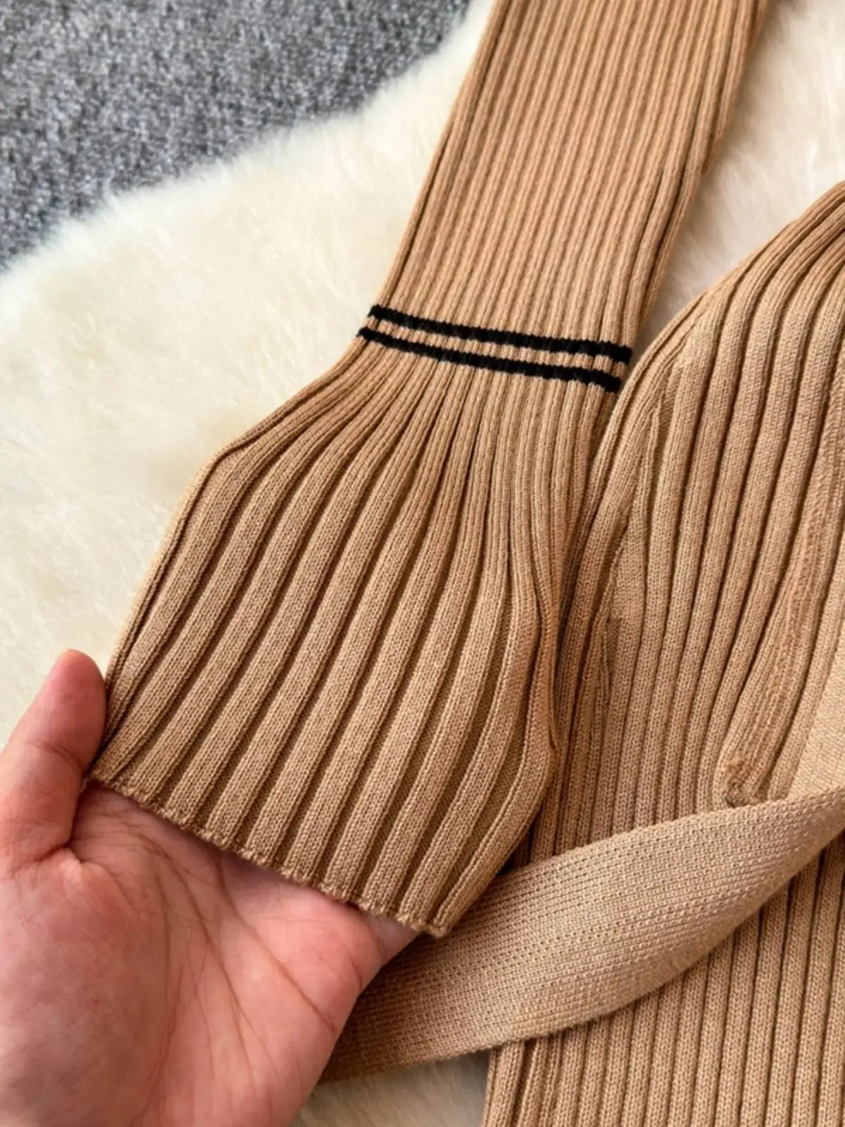 Foamlina outono e inverno tripulação pescoço engrossado vestidos de malha cinto fino hip envoltório inferior camisola vestido para mulher 2025