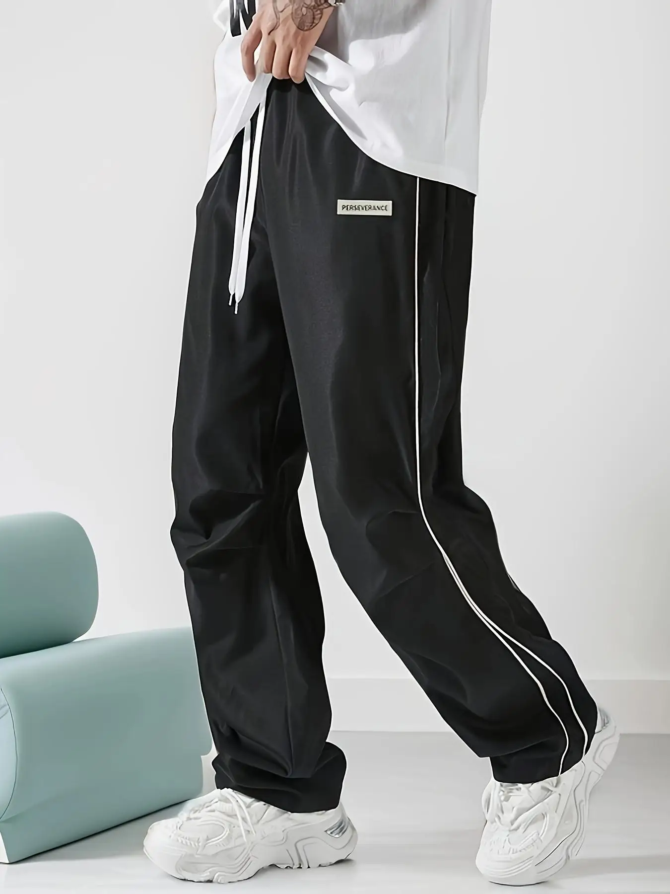 Men's Regular Plain Sports Straight Pants with Drawstrings and Elastic Waistband, Reflective Webbing Design, Suitable for Daily Leisure, Street Basketball, Fitness, Multi-Scenario Matchinging, Suitable for All Seasons