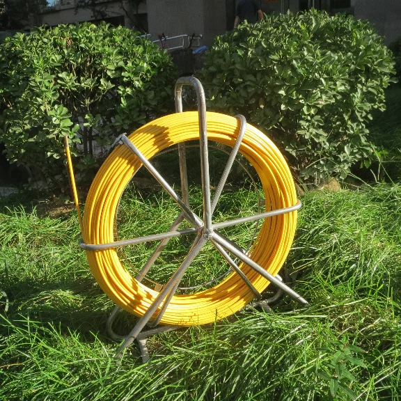 

Underground Cable Duct Reel Fiberglass Cable Rodder Pusher 10mmx200m Fiber snake cable rods