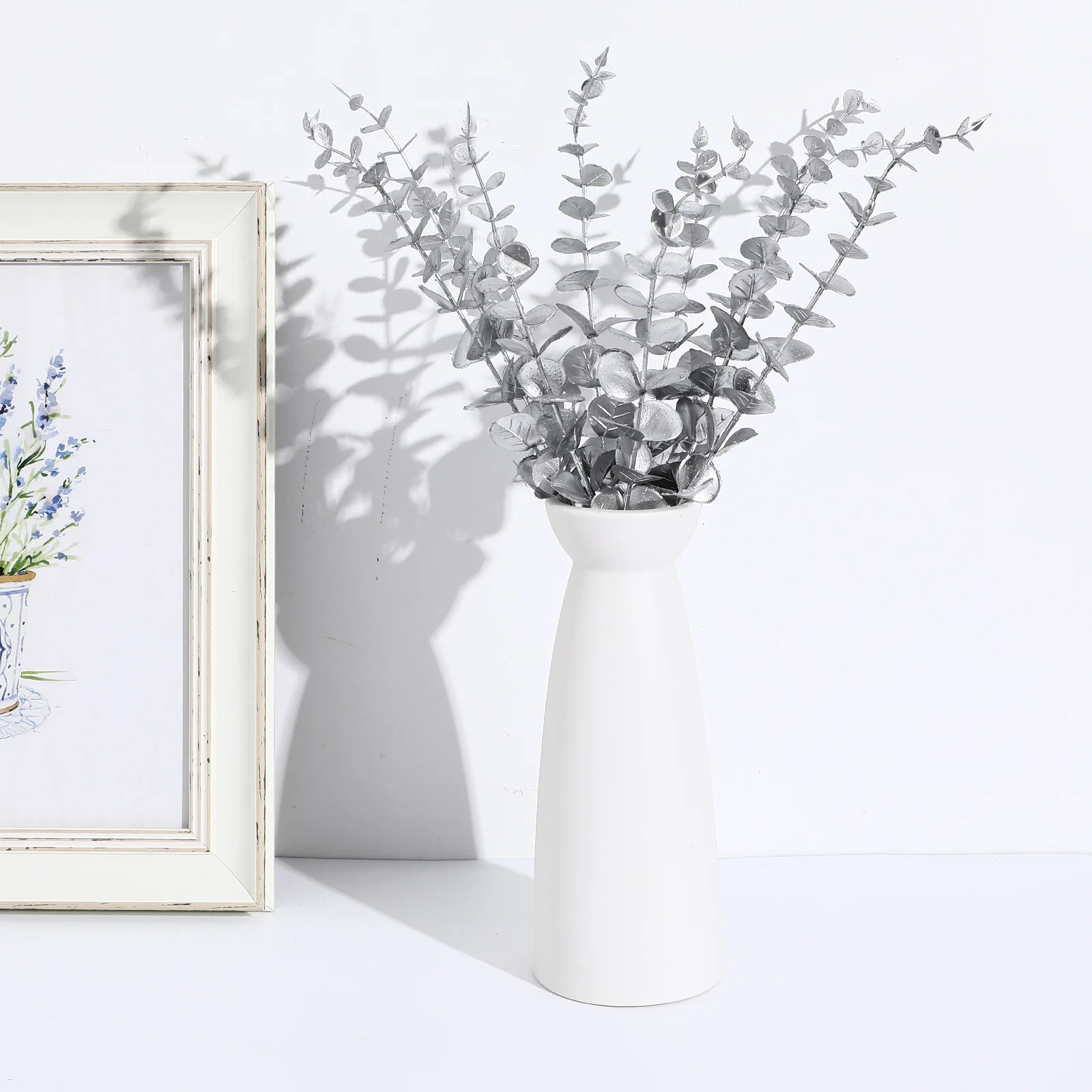 

20Pcs Artificial Eucalyptus Stems Long Faux Leaves for Centerpiece Decoration Realistic Greenery Filler Commercial Display