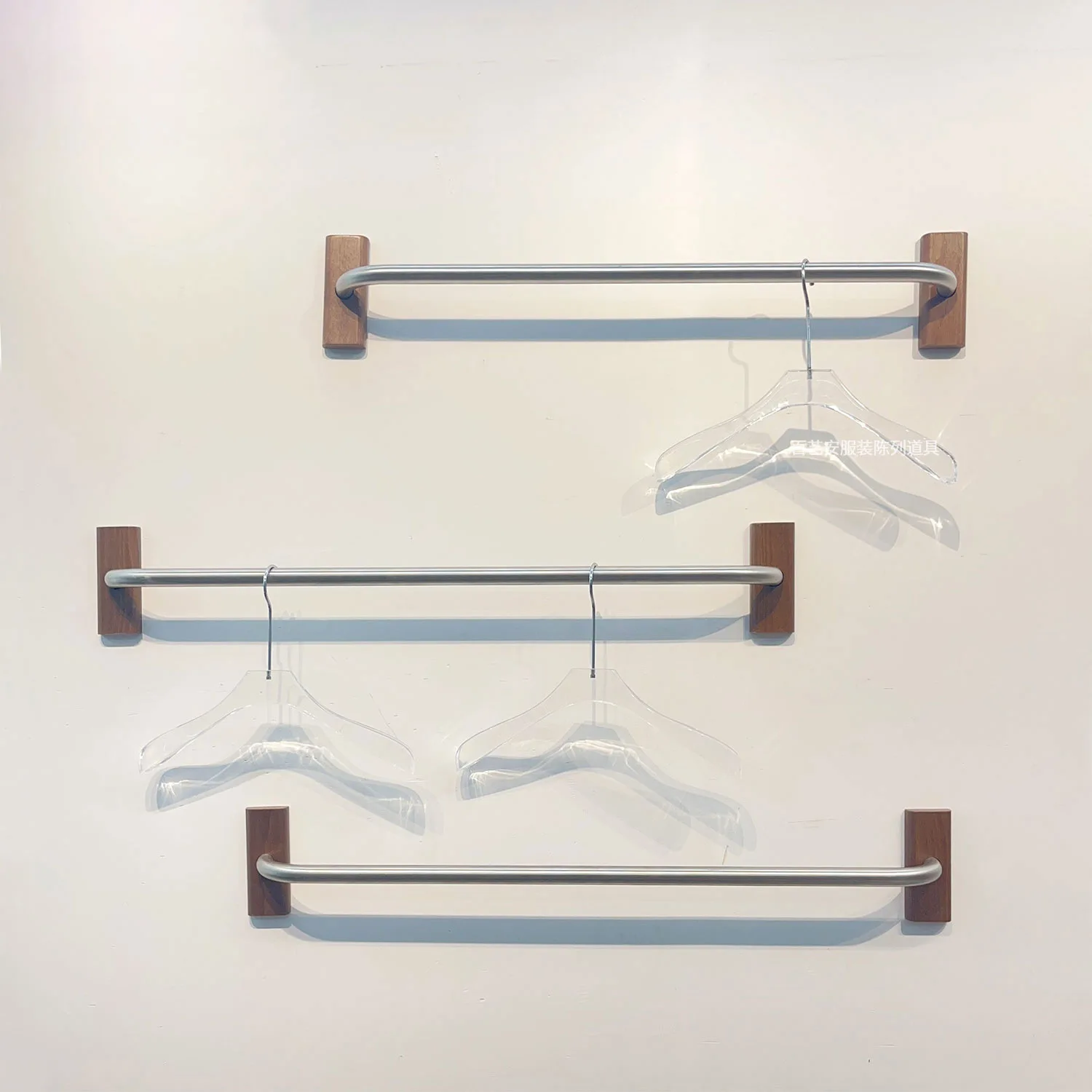 Wall Hanging Hanger Walnut Display Rack Stainless Steel Display Rack Women's Clothing Store Hanging Edition Display Rack
