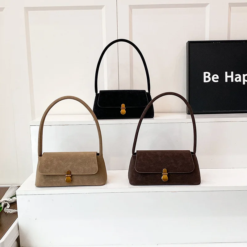 

Retro and simple 2026 winter new shoulder bag fashionable casual and individual women's handbag trendy and niche underarm bag