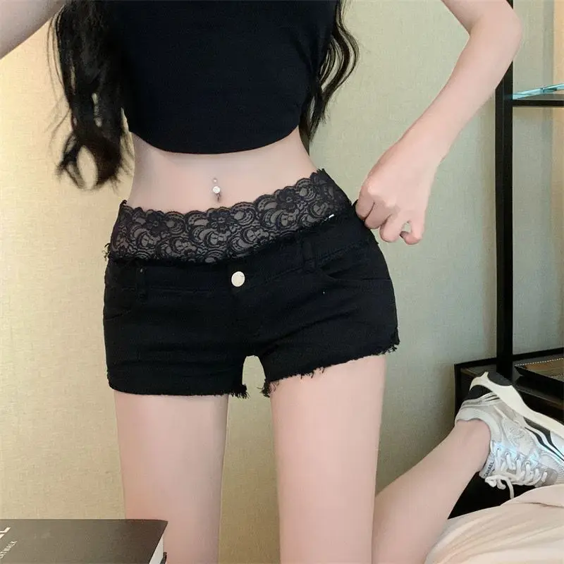 Look mince et taille basse serré Sexy fille chaude Denim pantalons chauds dentelle blanche épissé shorts vous rendre