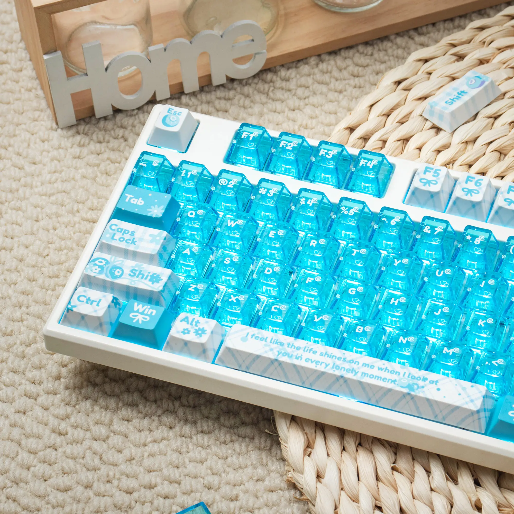 

Gradient Blue Keycaps PC+PBT Keycaps Cherry Profile Dye-Sub RGB Transparent keycaps For MX 61 64 87 97 104 Mechanical Keyboard