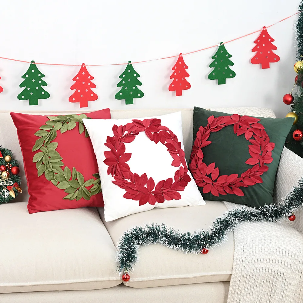 1PC Red Green Christmas Velvet Cushion Cover 45x45cm Leaf Garland Quilted Throw Pillow Case Soft Holiday Home Decor for Sofa