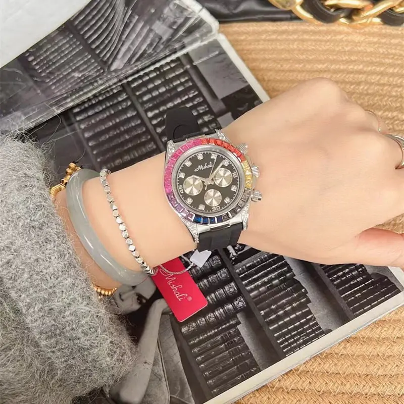 Zegarek kwarcowy z dużą tarczą, kolorową ramką z diamentami, sportowy, wielofunkcyjny, z silikonowym i skórzanym paskiem, wysokiej jakości zegarek damski.