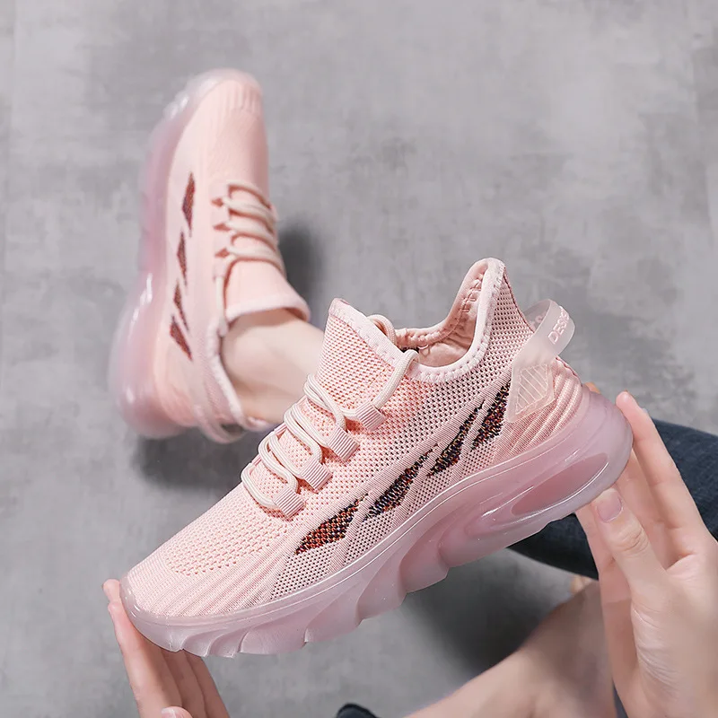

Женские кроссовки для бега с дышащим трикотажным верхом, на толстой подошве, повседневные спортивные кеды, модные студенческие туфли на плоской подошве, весна-осень