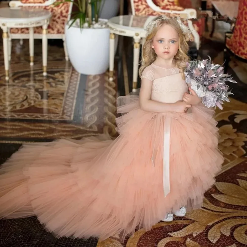 

Tulle Flower Girl Dress For Wedding Lace Appliques Tiered Floor Length Baby Lovely Birthday Party Bridesmaid With Bow Ball Gowns