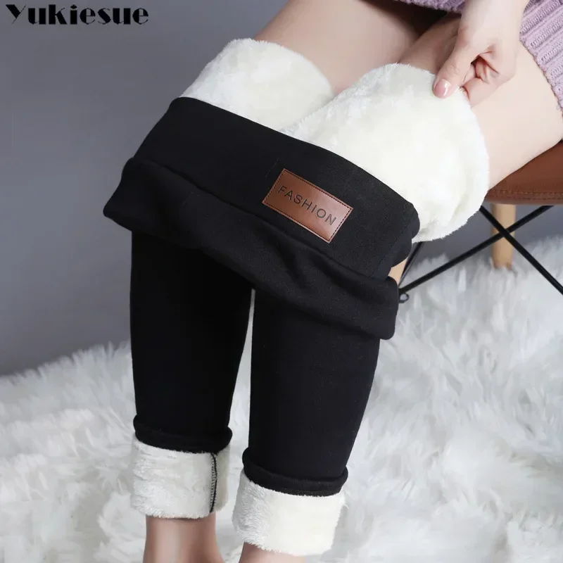 Pantaloni caldi neri invernali skinny velluto spesso lana leggings per ragazze pantaloni da donna Pantaloni in cashmere di pelle di agnello per leggings da donna