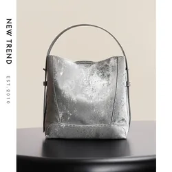Retro Silver Bucket Bag Women's Soft Genuine Leather Tote Bag Large Capacity Commuter Shoulder Bag Casual Top-handle Handbag