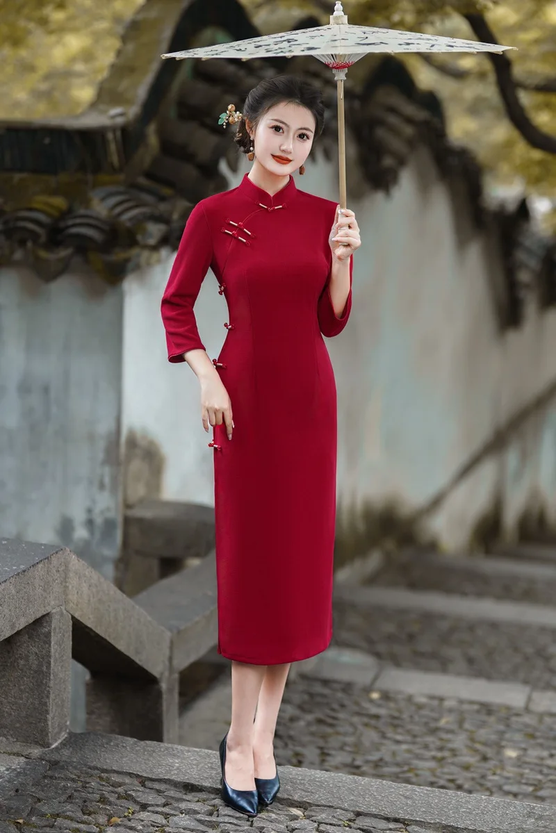 Yourqipao Chinese Bride Cheongsam Wedding Dresses New Improved Toast Gowns Long-sleeved Autumn Women Engagement Ceremony Dress