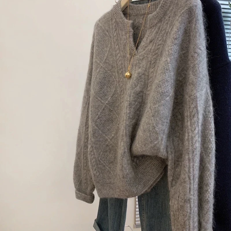 

Loose Fit Men's Knitted Sweater Autumn Winter ey V-Ne Turtlene Bear Velvet Pullover Knitwear Lazy Inner Wear Twist