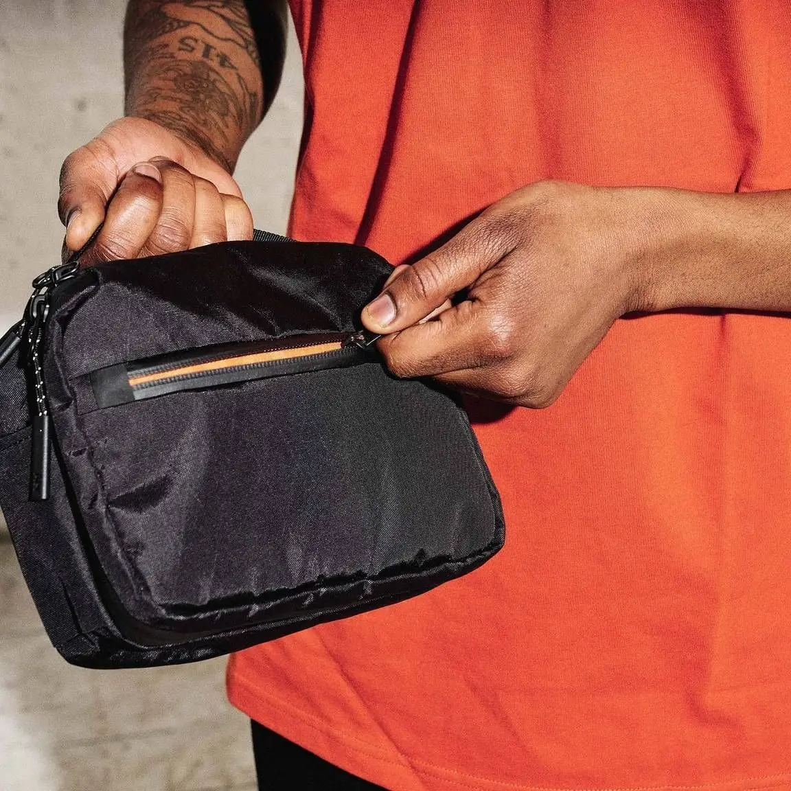 Affordable Luxury X-Pac Waterproof Tote Baga Stylish and Lightweight Toiletry Bag for Business Trips and Travel