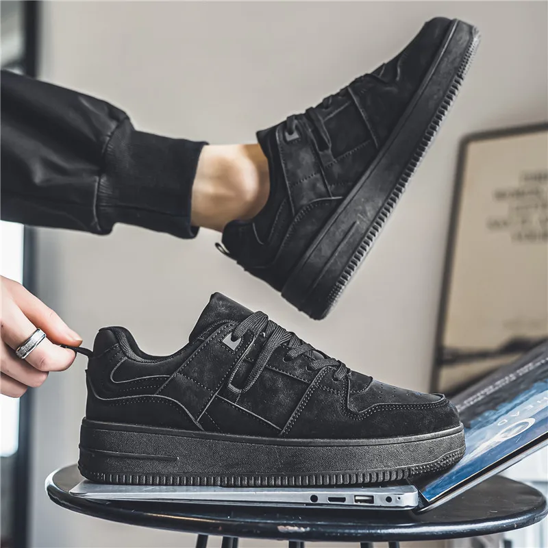 

Cheap Black Men's Skateboard Shoes Comfort Platform Brand Sneakers Men Breathable Non-slip Casual Sneaker Man Vulcanized Shoes