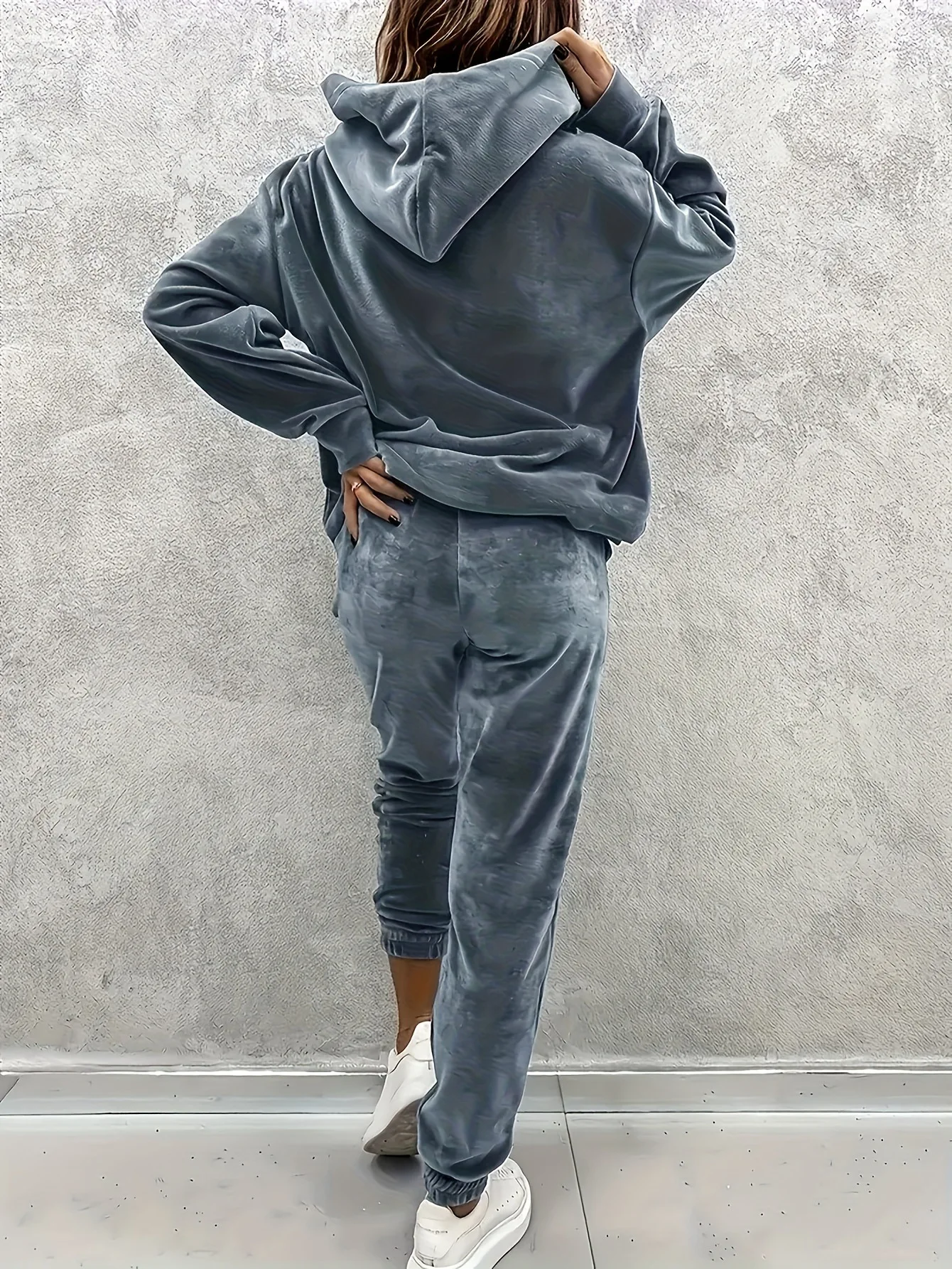 Kapuzenpullover und lockere Hosen, lässiges Plüsch-Set für Damen, 2022, Herbst und Winter, neuer Stil