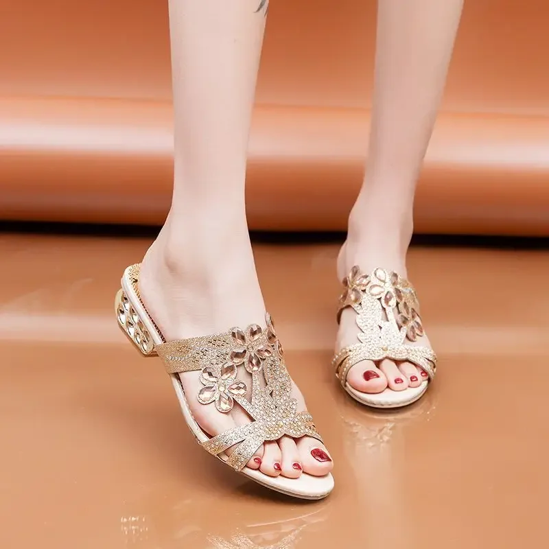

Women's Slippers and Ladies Sandals Outside Open Toe Slides Casual Low Price Vip 39 Unique Designer Luxury High Quality Shoes