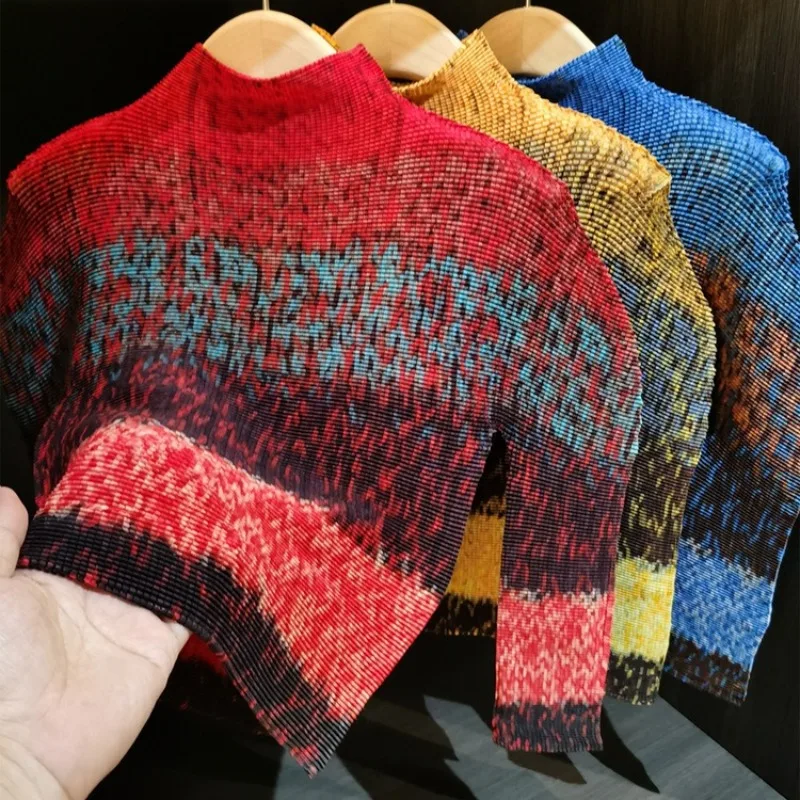 

Miyake Stand-up Collar Pleated Long-sleeved T-shirt 2026 New Gradient Halo Printing Versatile Slim Short Tops Thin Stretch Women