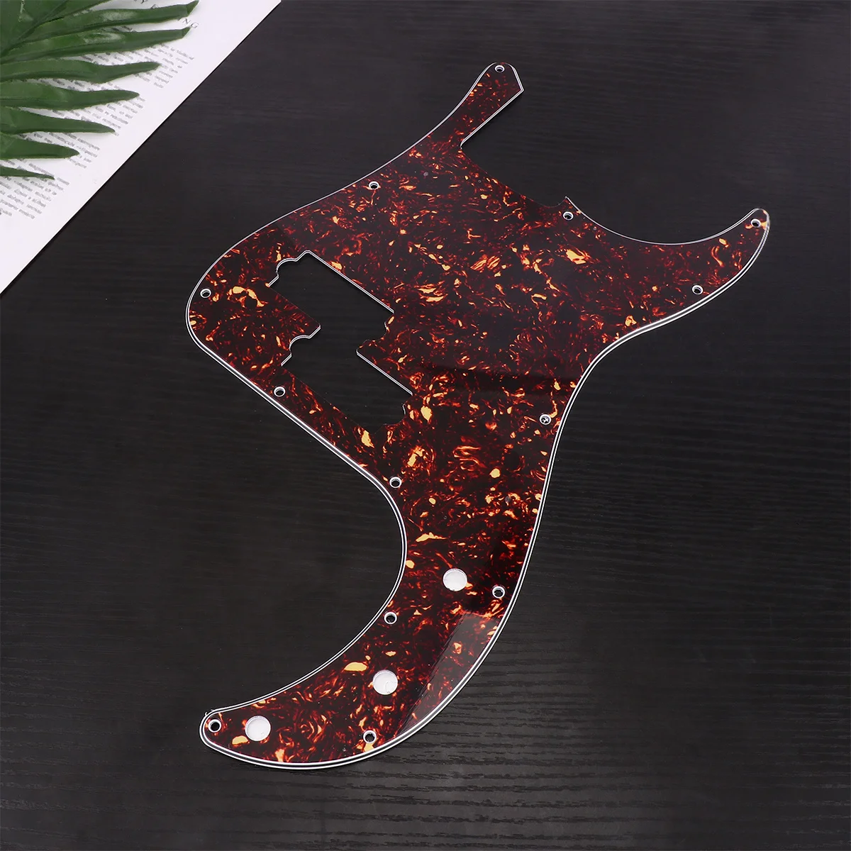 

Bass Pickguard 13 Screw Holes Scratch Plate Brown Surface Protection Fit Guitar Decorative Upgrade